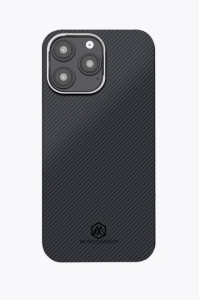 Защитный чехол iPhone 16 Pro Mono Carbon Fiber MagSafe черный (black)